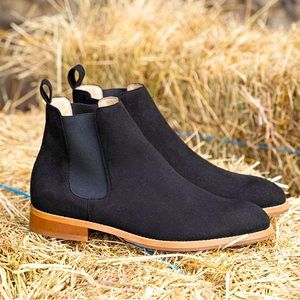 Minuit Black Unigender Booties Sz 10 Women Size 8 Men Low Heel